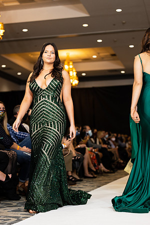 Charlotte Seen Fashion show November 2020-3302