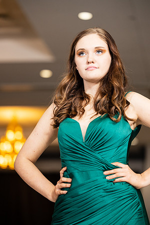Charlotte Seen Fashion show November 2020-3259