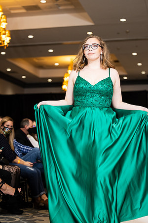 Charlotte Seen Fashion show November 2020-3247