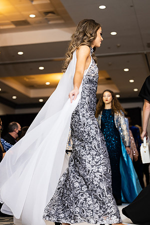Charlotte Seen Fashion show November 2020-3004