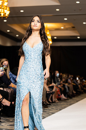 Charlotte Seen Fashion show November 2020-3106