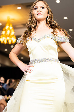 Charlotte Seen Fashion show November 2020-3243