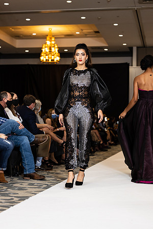 Charlotte Seen Fashion show November 2020-2808