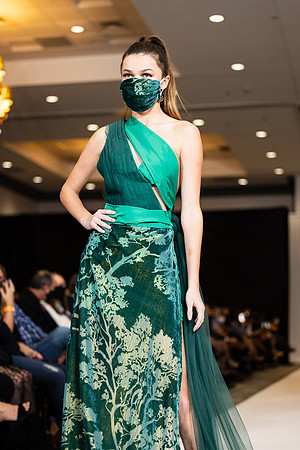 Charlotte Seen Fashion show November 2020-3076