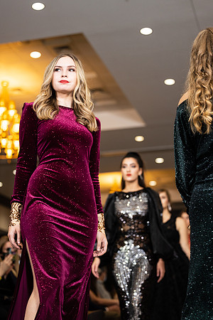 Charlotte Seen Fashion show November 2020-2990