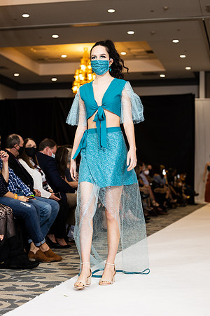 Charlotte Seen Fashion show November 2020-3034
