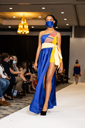 Charlotte Seen Fashion show November 2020-3049