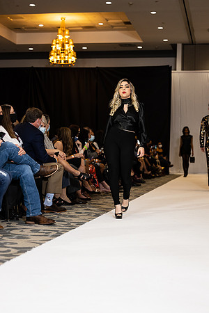 Charlotte Seen Fashion show November 2020-2838