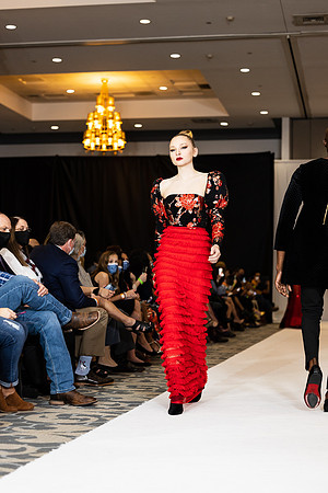 Charlotte Seen Fashion show November 2020-2870