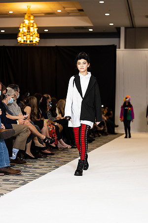Charlotte Seen Fashion show November 2020-3392