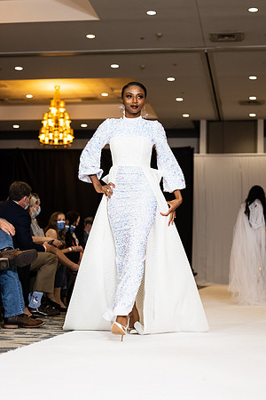 Charlotte Seen Fashion show November 2020-2979
