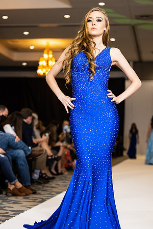 Charlotte Seen Fashion show November 2020-3121