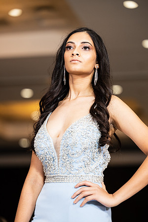 Charlotte Seen Fashion show November 2020-3098