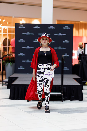 Back to school fashion show 2022-4471