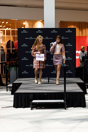 Back to school fashion show 2022-4329
