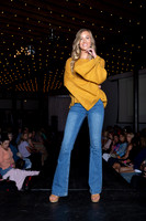 POSE FOR PAWS-0403