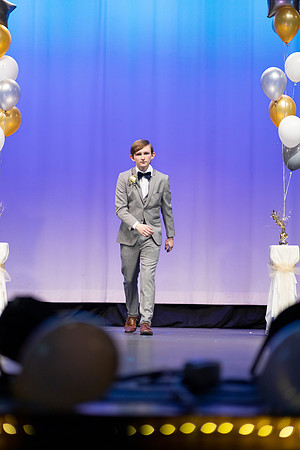 LCHS PROM FASHION SHOW 2020-4584