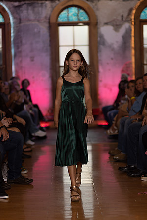 Bash Bama fashion show  Oct 2021-3535