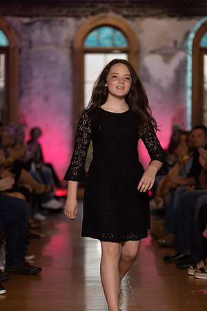Bash Bama fashion show  Oct 2021-3493