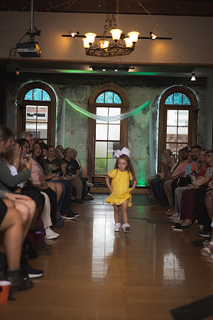 GATOR HATER FASHION SHOW 2021-5376