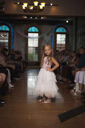 GATOR HATER FASHION SHOW 2021-5430