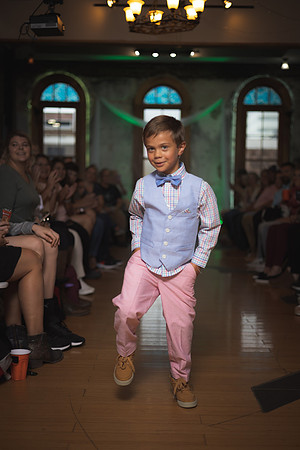 GATOR HATER FASHION SHOW 2021-5354