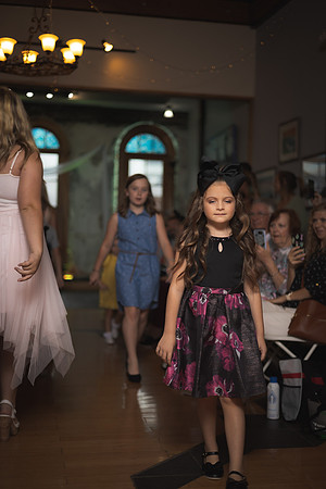 GATOR HATER FASHION SHOW 2021-5624