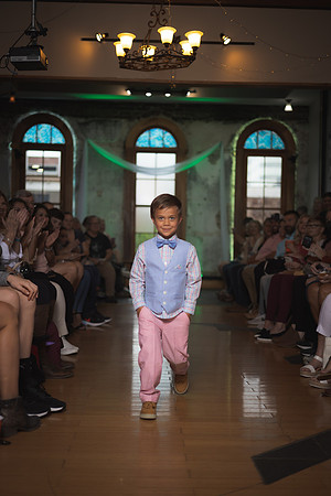 GATOR HATER FASHION SHOW 2021-5351