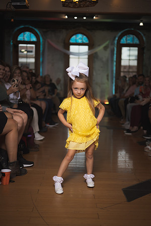 GATOR HATER FASHION SHOW 2021-5382