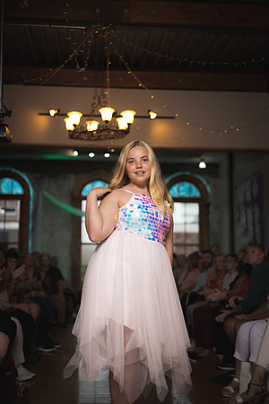 GATOR HATER FASHION SHOW 2021-5466