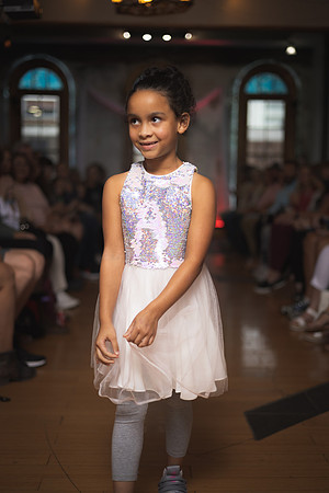 GATOR HATER FASHION SHOW 2021-5505