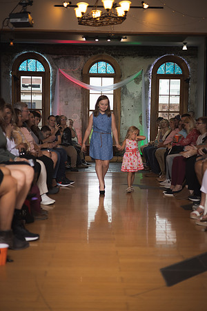 GATOR HATER FASHION SHOW 2021-5390