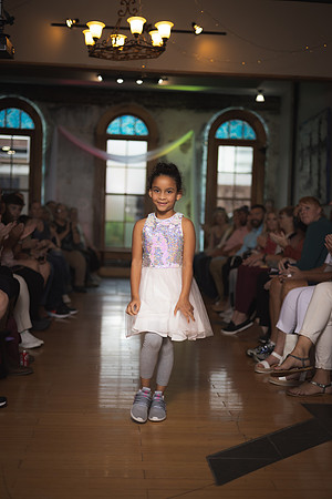 GATOR HATER FASHION SHOW 2021-5497