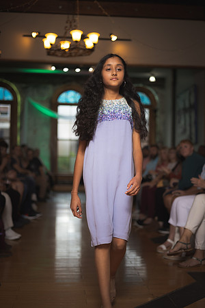 GATOR HATER FASHION SHOW 2021-5596