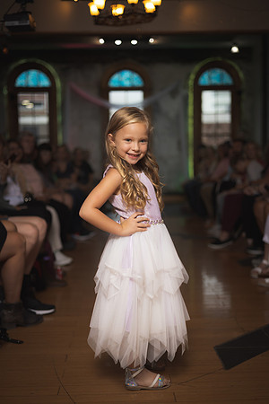 GATOR HATER FASHION SHOW 2021-5424