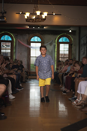 GATOR HATER FASHION SHOW 2021-5606