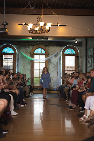 GATOR HATER FASHION SHOW 2021-5526
