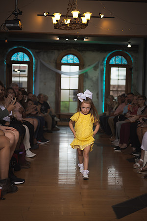 GATOR HATER FASHION SHOW 2021-5378