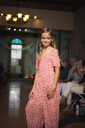 GATOR HATER FASHION SHOW 2021-5481
