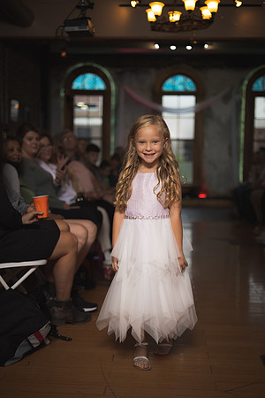 GATOR HATER FASHION SHOW 2021-5438