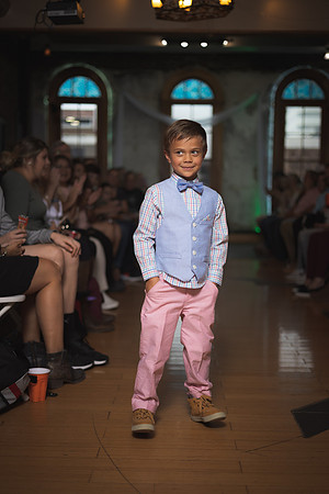 GATOR HATER FASHION SHOW 2021-5356