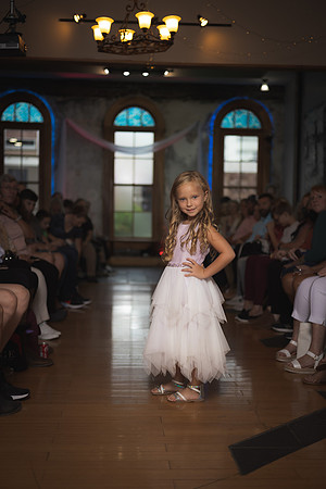 GATOR HATER FASHION SHOW 2021-5431