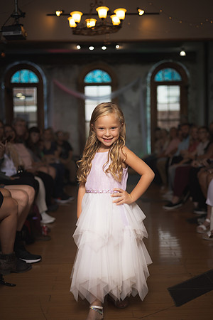 GATOR HATER FASHION SHOW 2021-5421