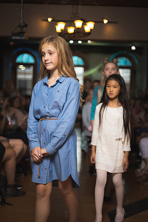 GATOR HATER FASHION SHOW 2021-5639