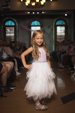 GATOR HATER FASHION SHOW 2021-5422