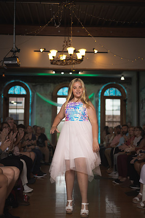 GATOR HATER FASHION SHOW 2021-5462