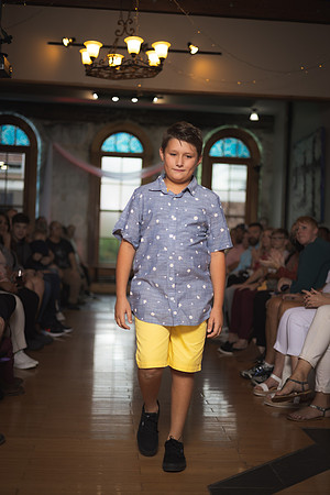GATOR HATER FASHION SHOW 2021-5608