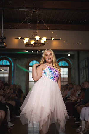 GATOR HATER FASHION SHOW 2021-5465