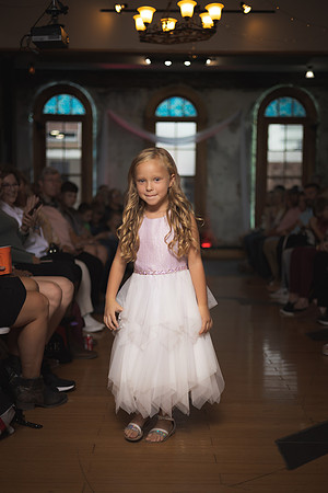 GATOR HATER FASHION SHOW 2021-5436