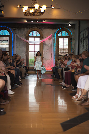 GATOR HATER FASHION SHOW 2021-5582